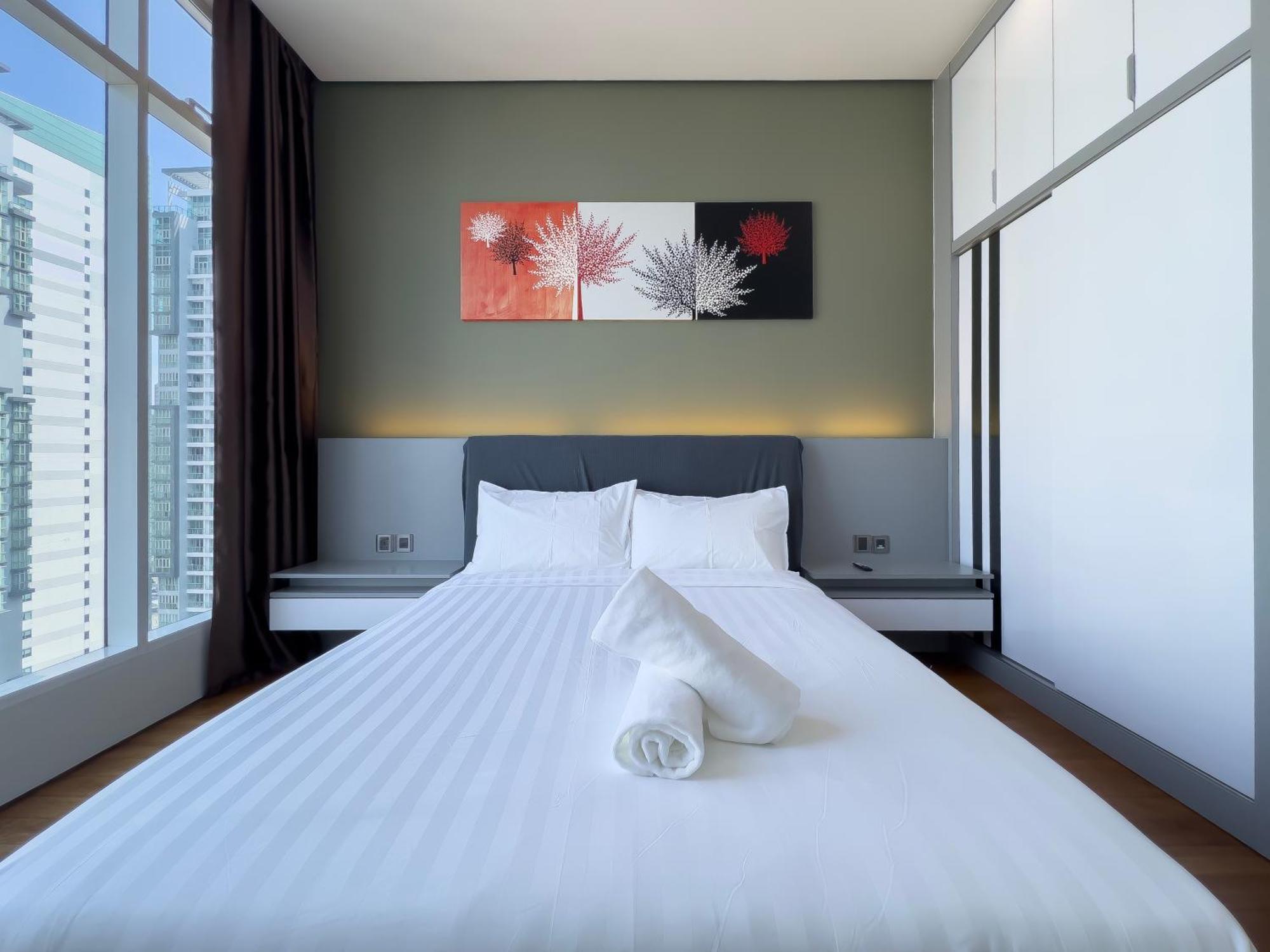 Soho Suites Klcc By Guesthouse Куала-Лумпур Экстерьер фото